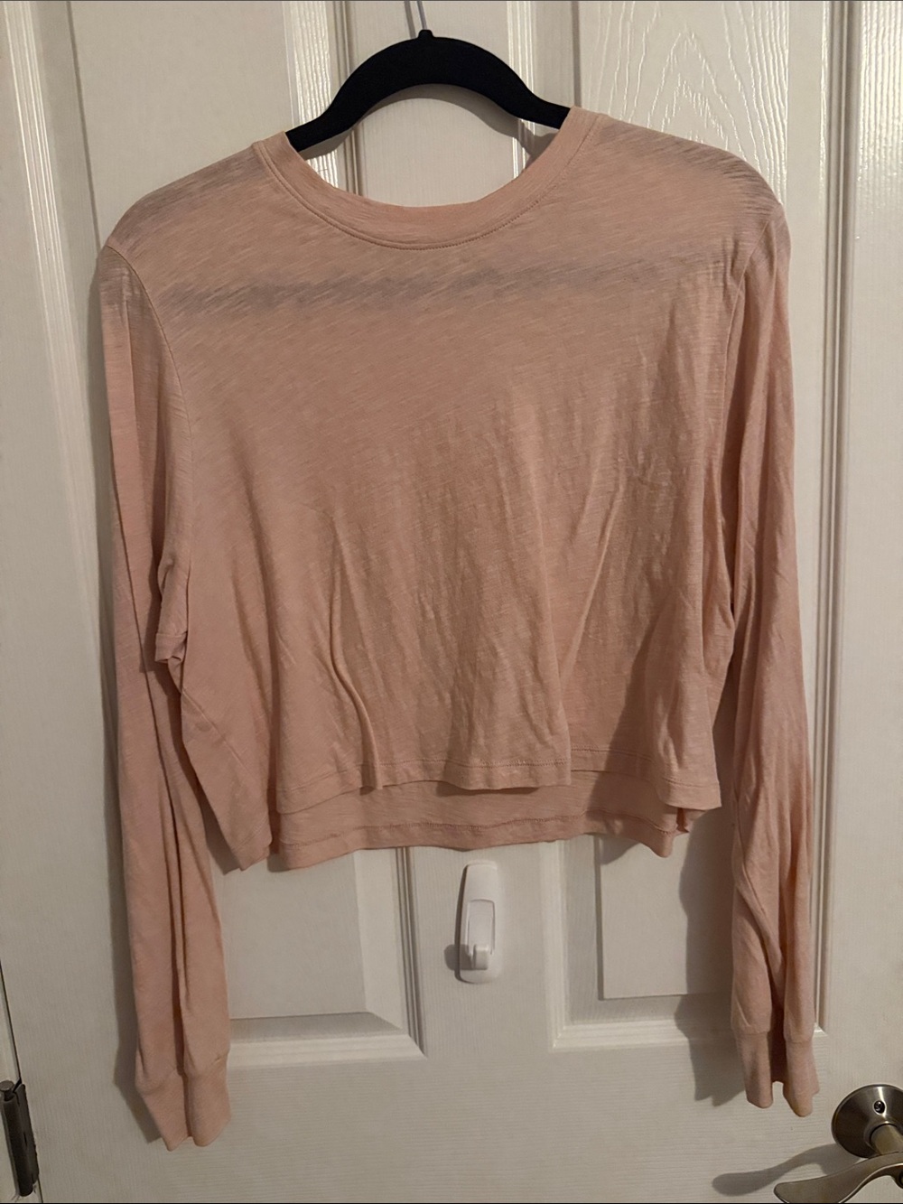 PINK Victoria's Secret Lightweight Cropped Long-Sleeve Tee — Pale Blush